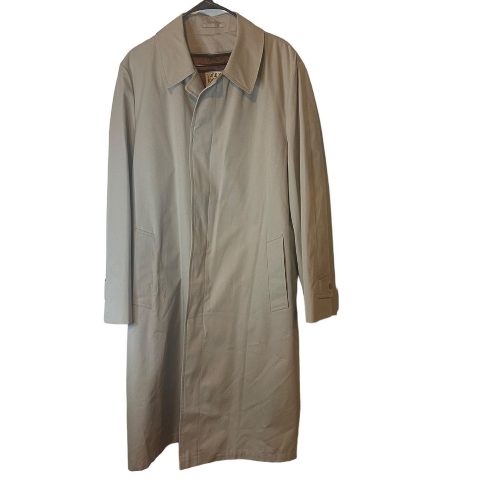 London Towne Mens Tan Trench Coat Removable Faux Fur Liner Size 42 Long Beige